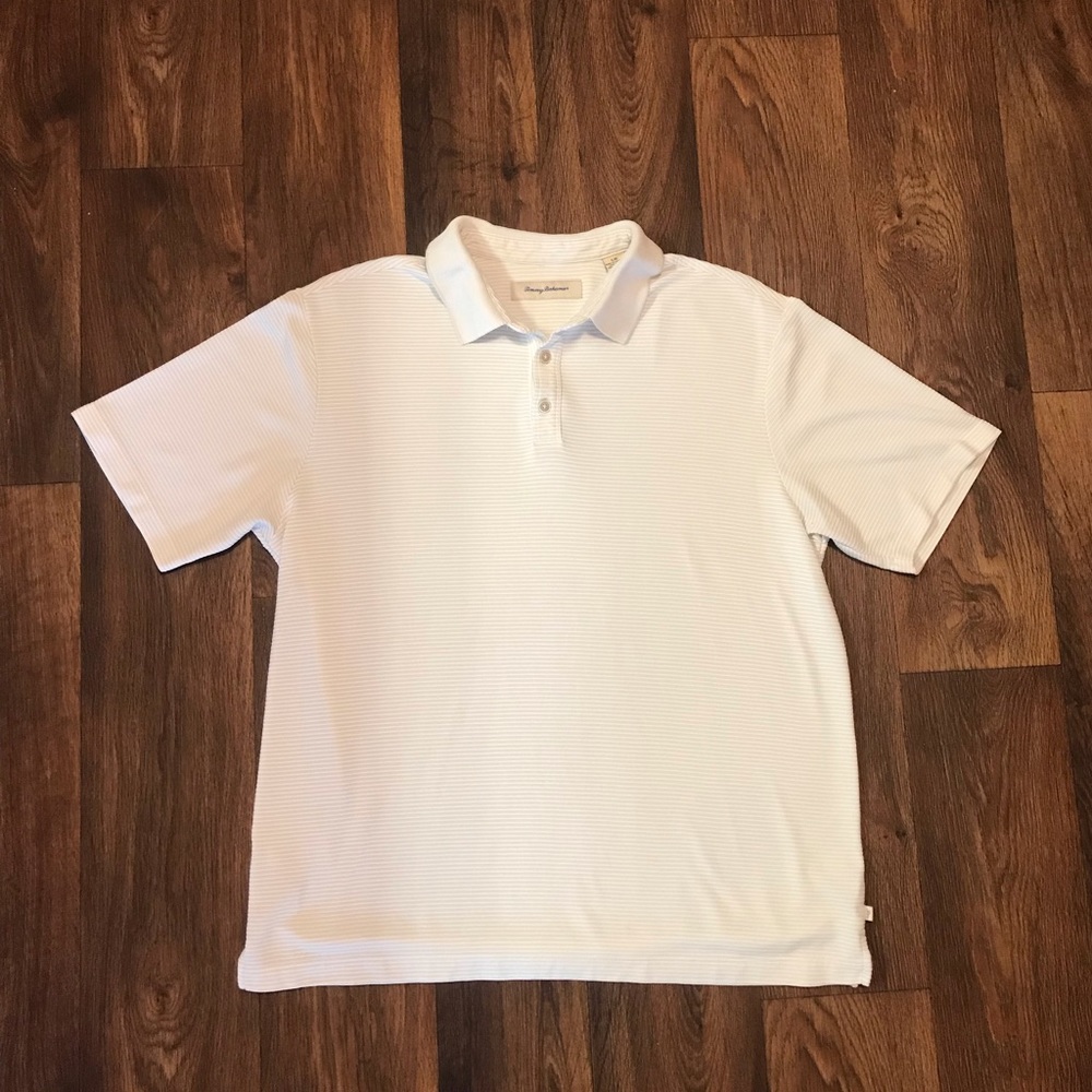 TOMMY Bahama collared button